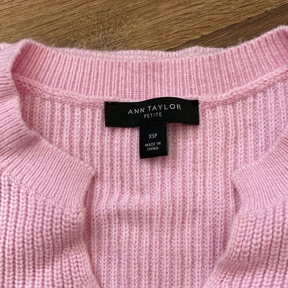 Ann Taylor sweater - Picture 3 of 4